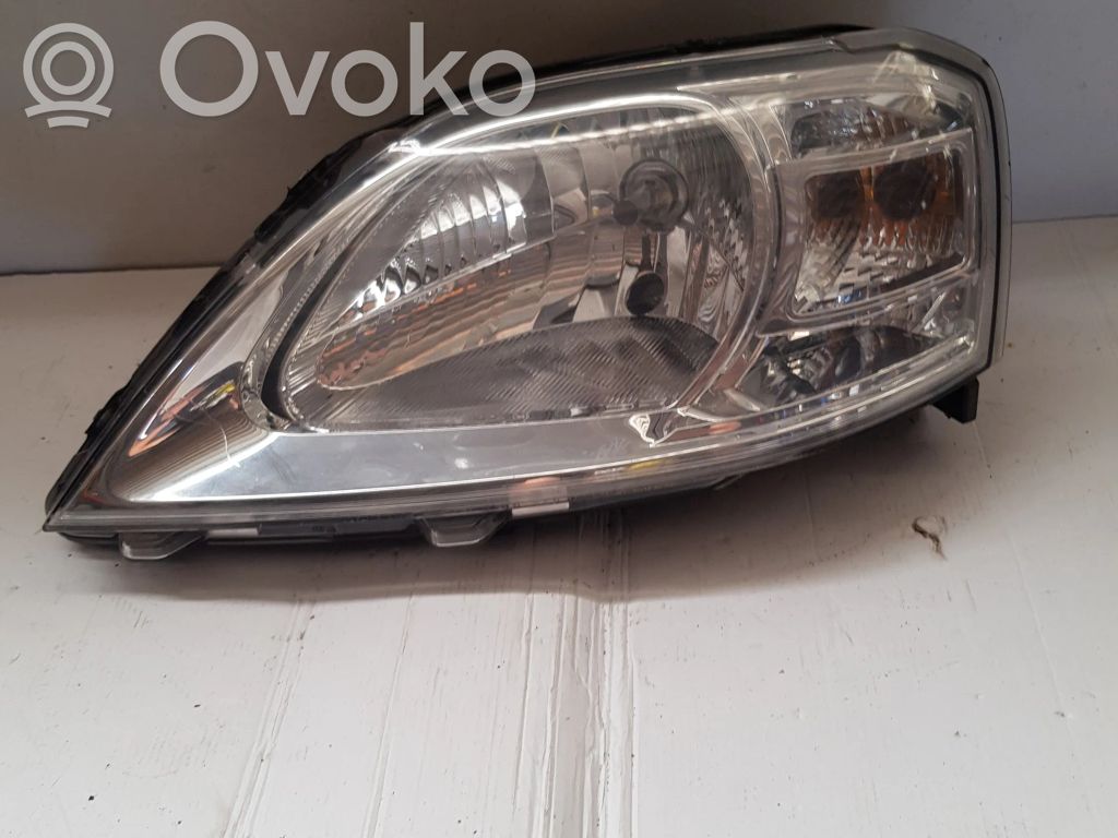 Dacia Logan I Phare frontale 