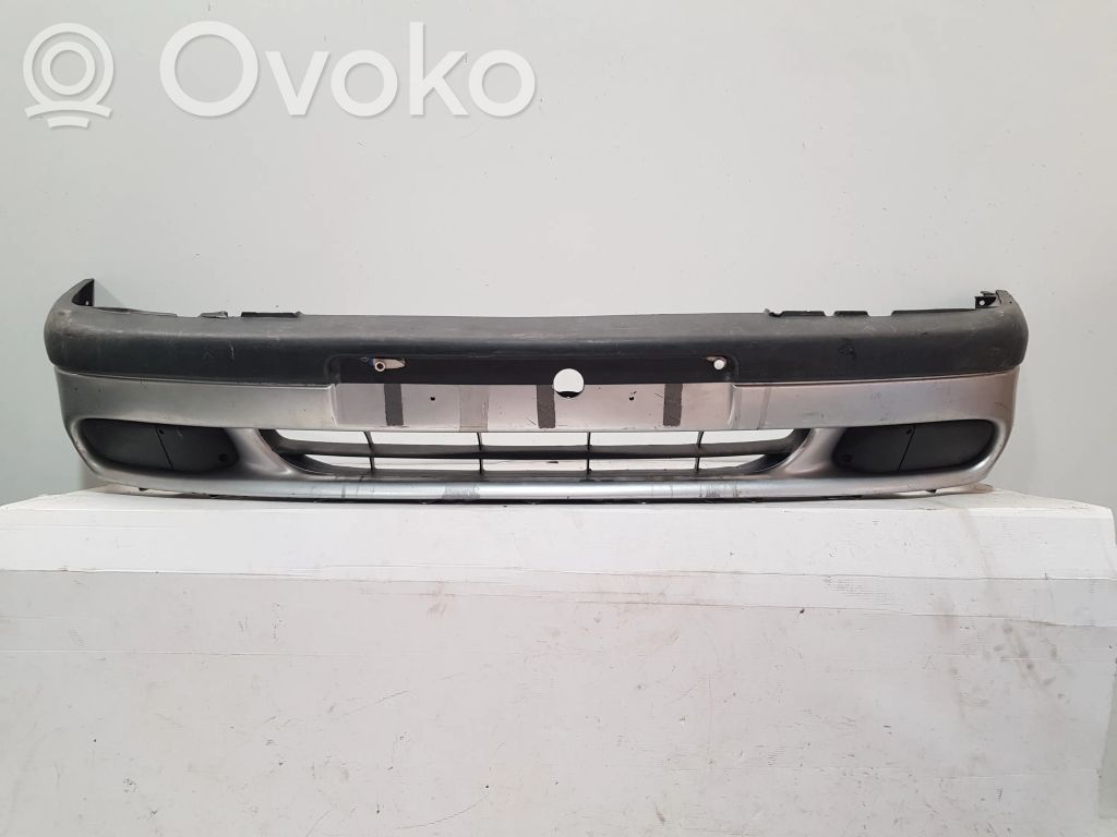 Renault Laguna I Front bumper 