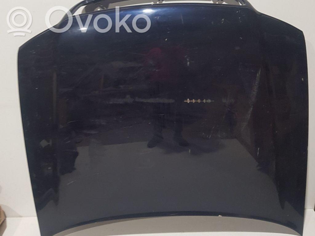Audi A8 S8 D2 4D Konepelti 