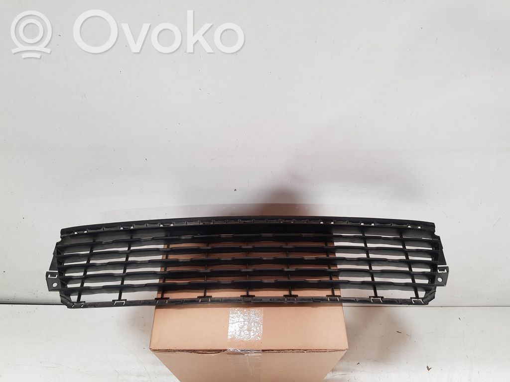 Quarter panel pressure vent   99831L