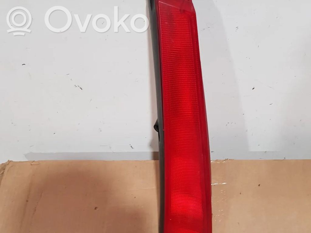 Rear/tail lights   2549