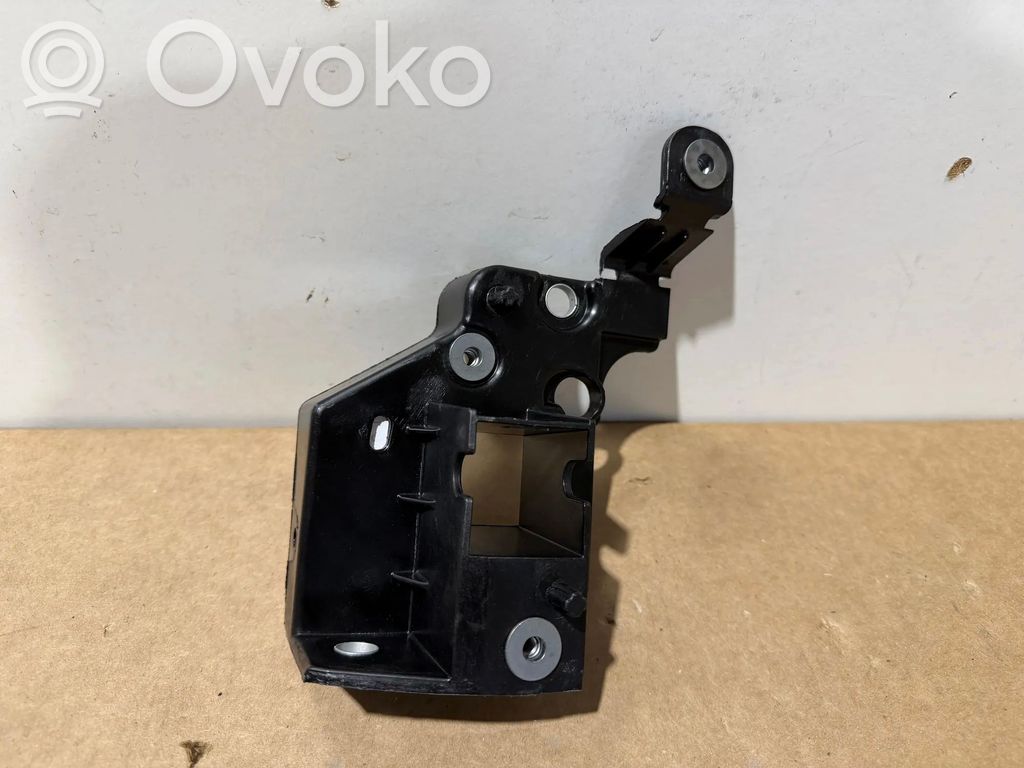 Volvo XC40 Support phare frontale 