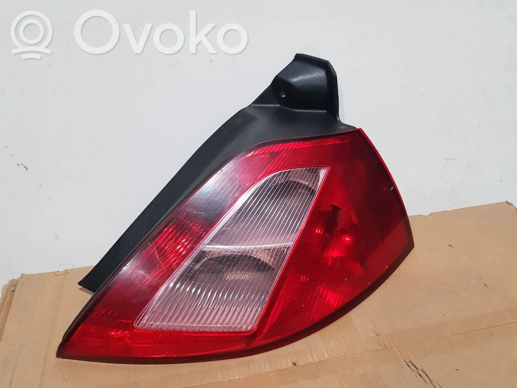 Takavalot   8200073237