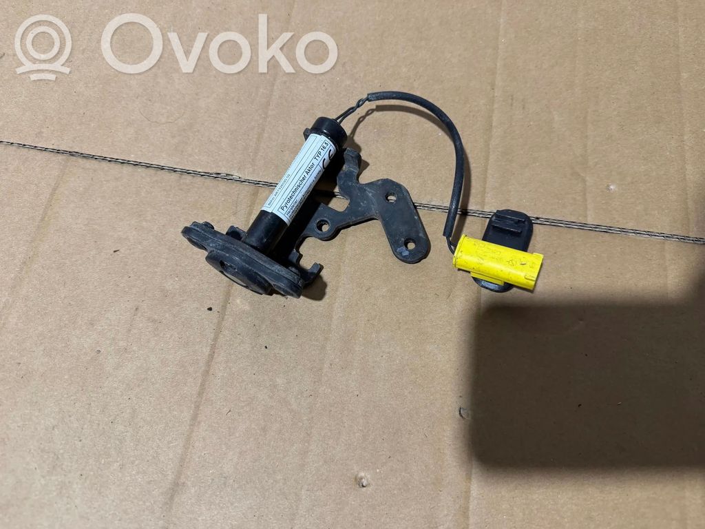 BMW X5 F15 Senzor impact/declanșare airbag 