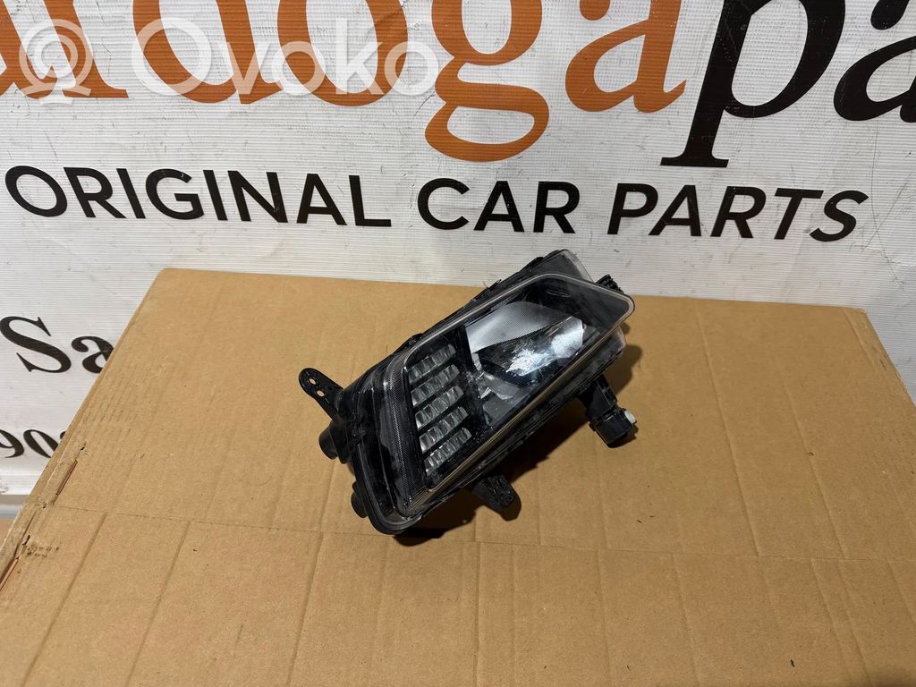 Volkswagen Polo VI Fendinebbia anteriore 