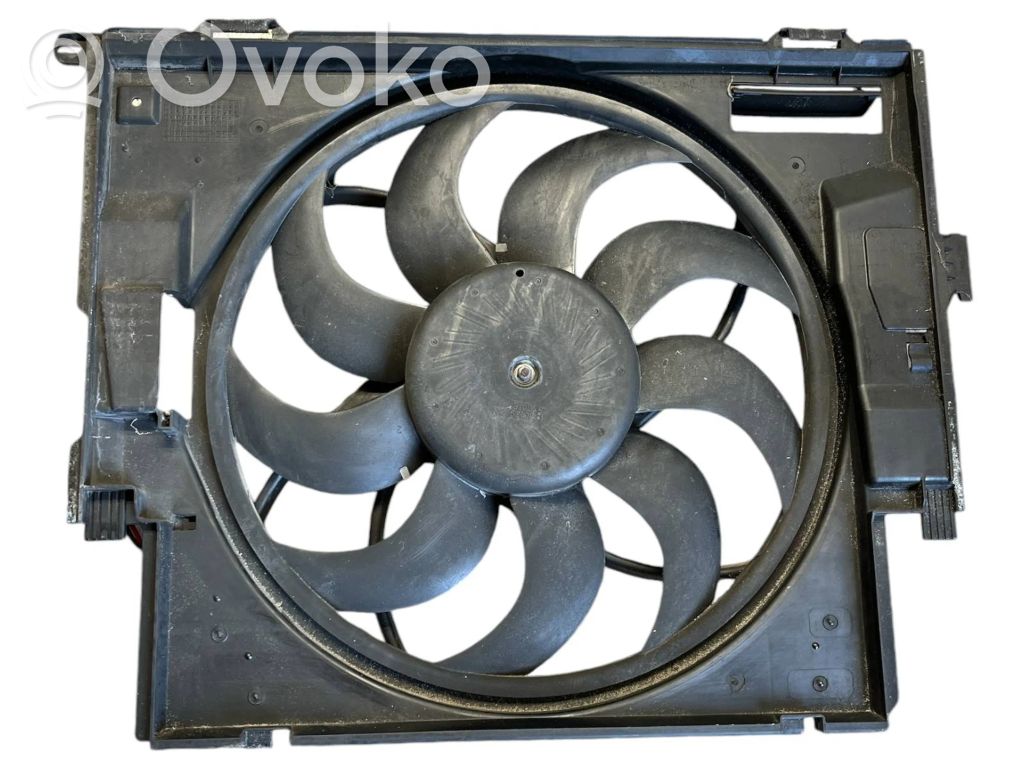 BMW 1 F20 F21 Elektrisks radiatoru ventilators 