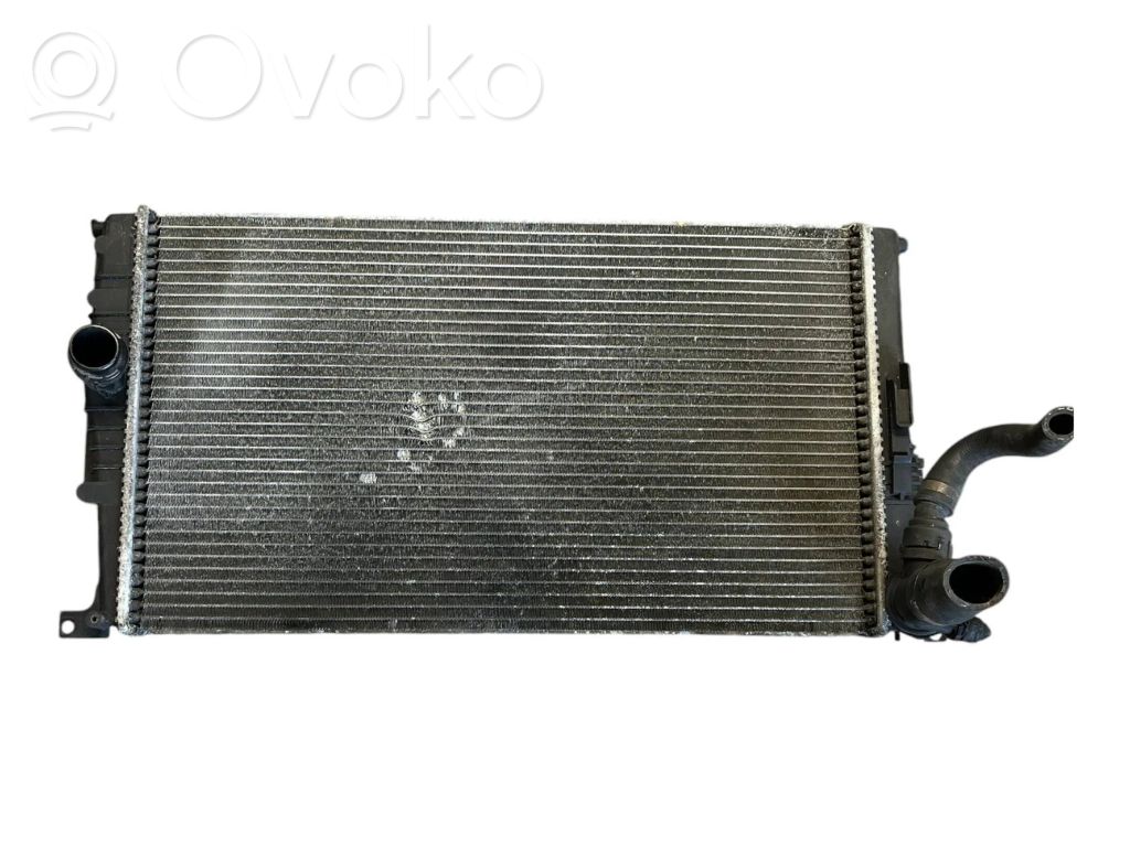 BMW 1 F20 F21 Aušinimo skysčio radiatorius 