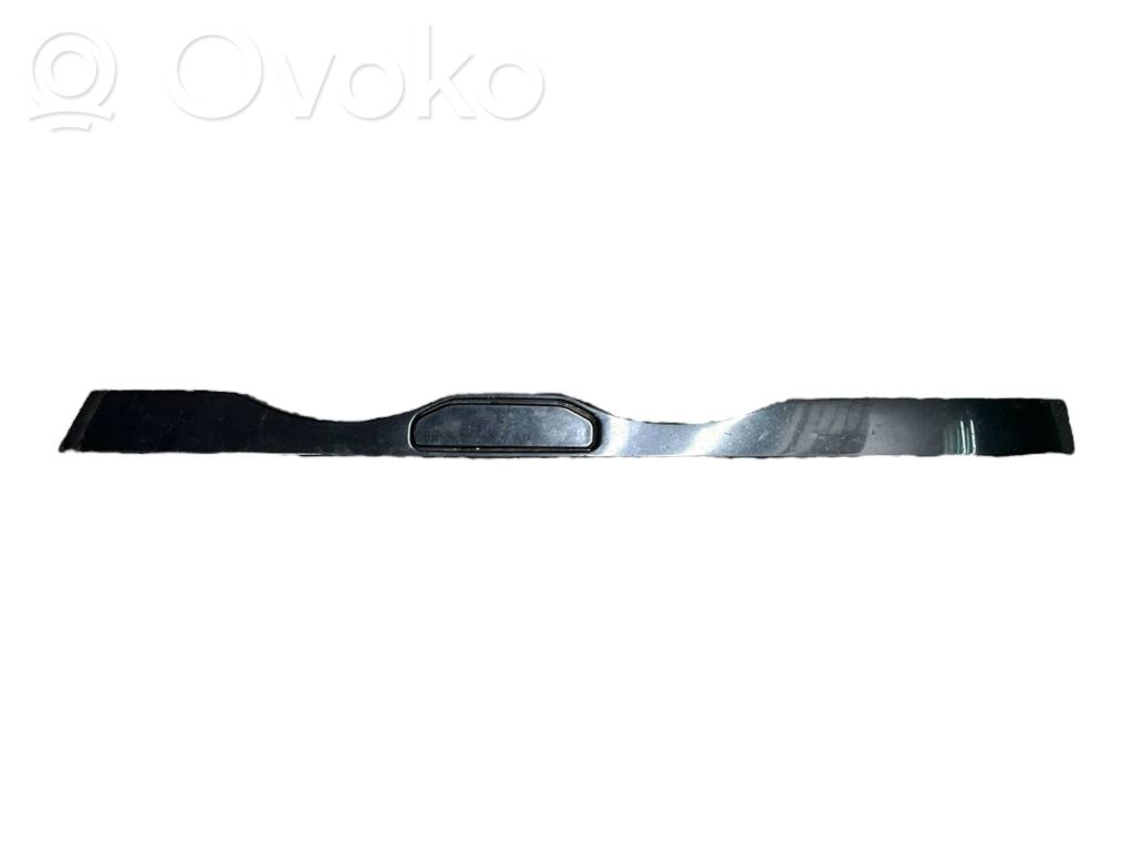 BMW 3 E46 Priekšējā luktura dekoratīvā apdare 