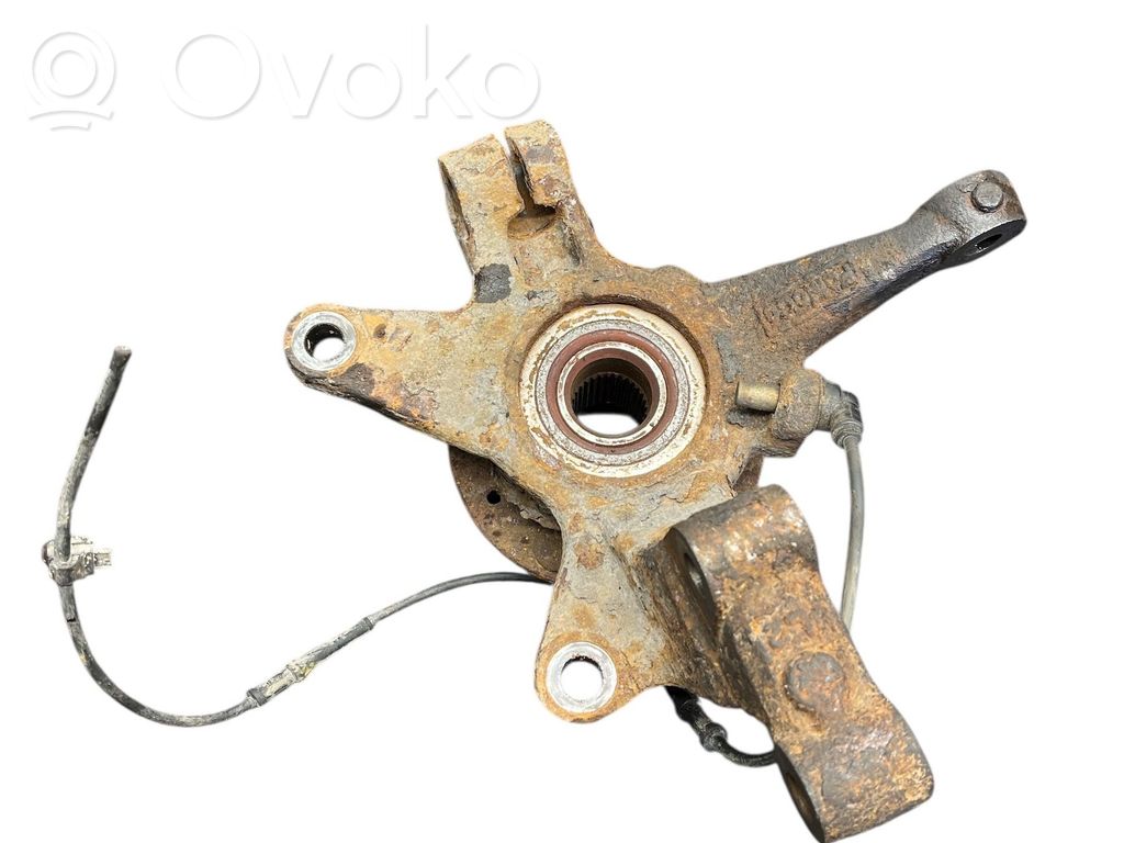 Front wheel hub