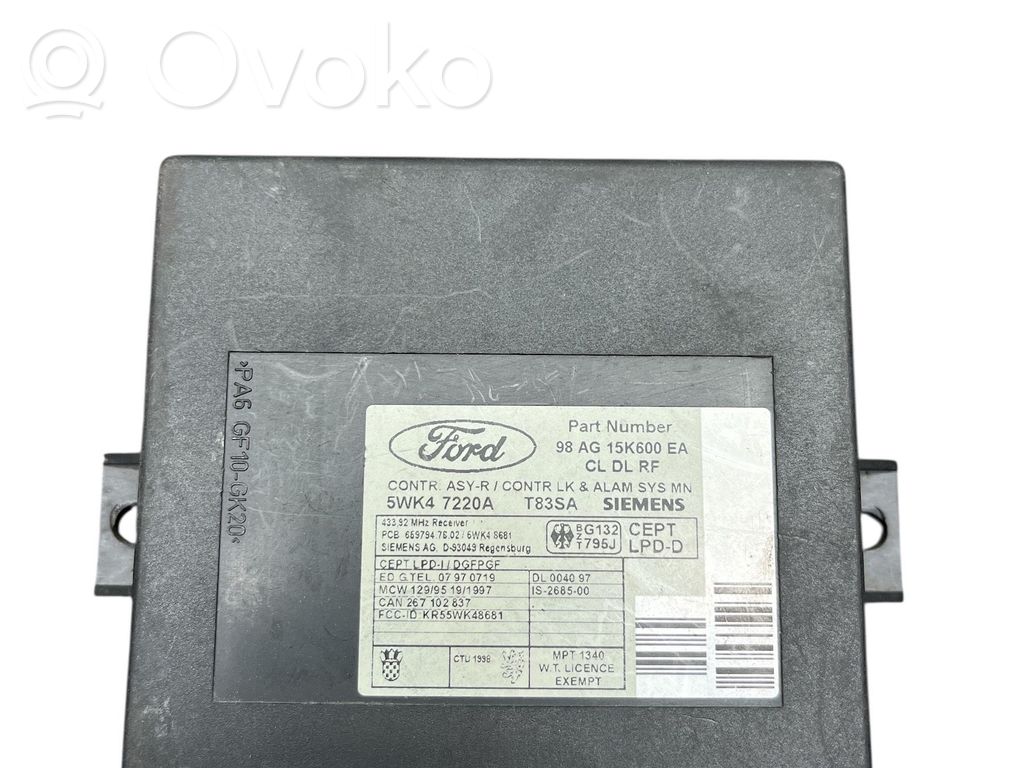 Ford Focus Comfort/convenience module 