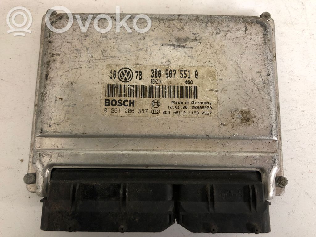 Volkswagen PASSAT B5 Engine control unit/module 