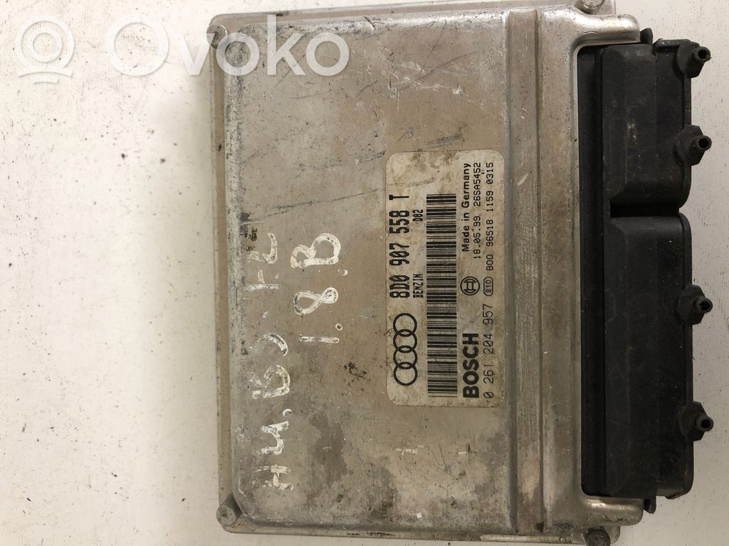 Engine control unit/module   8D0907558T,0261204957