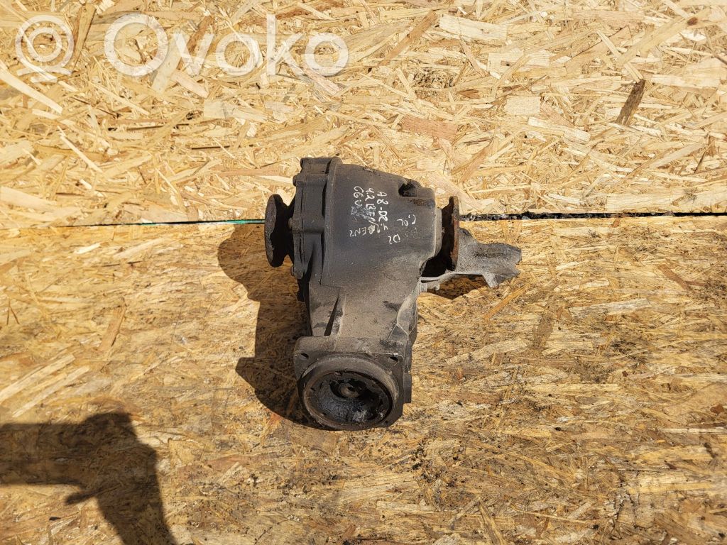 Audi A8 S8 D2 4D Galinis reduktorius 