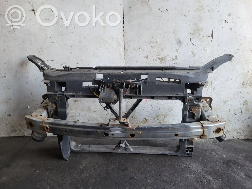 Mazda 5 Radiatoru panelis 