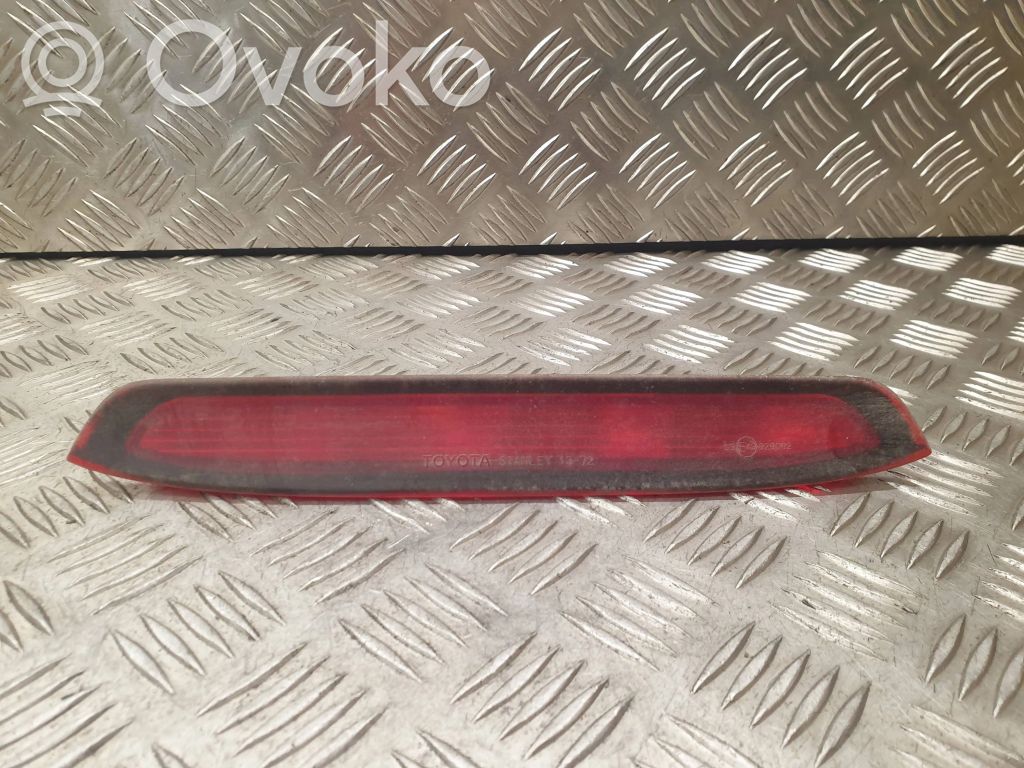 Toyota Corolla Verso E121 Third/center stoplight 