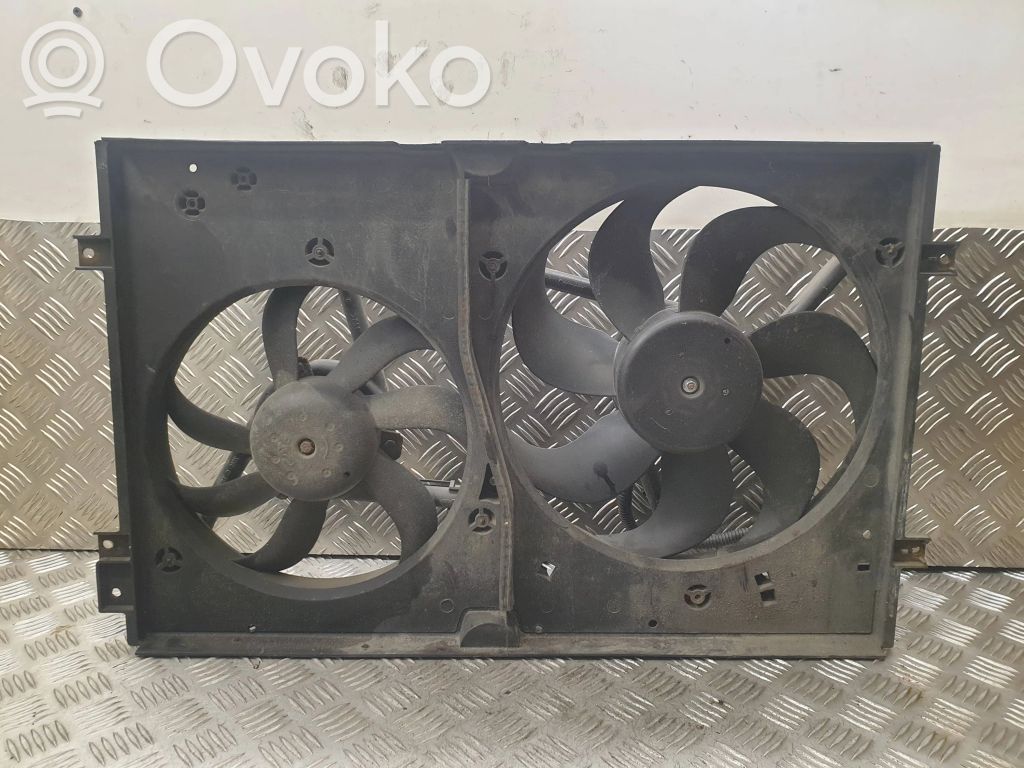 Volkswagen Golf IV Ventilatore di raffreddamento elettrico del radiatore 