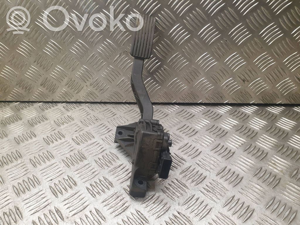Mitsubishi Colt Gaspedal 