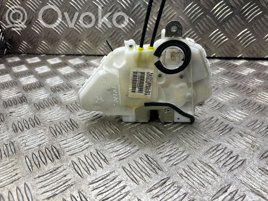 Honda Civic Priekšpusē slēdzene 