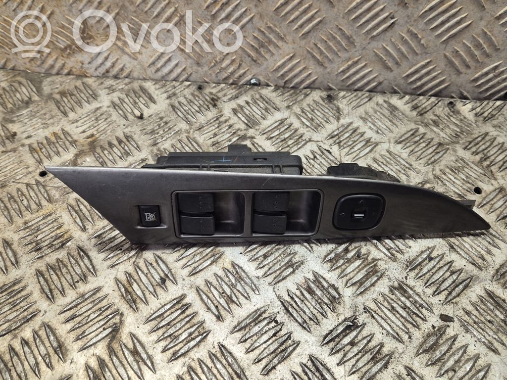Mazda 3 I Electric window control switch 