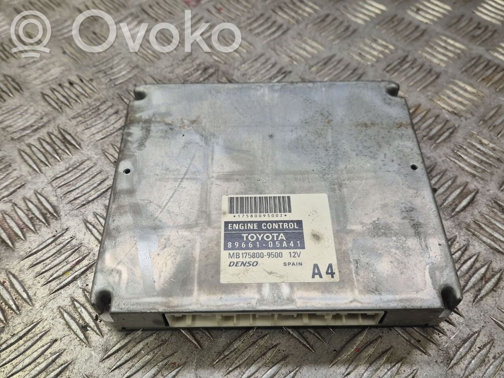 Toyota Avensis T250 Sterownik / Moduł ECU 