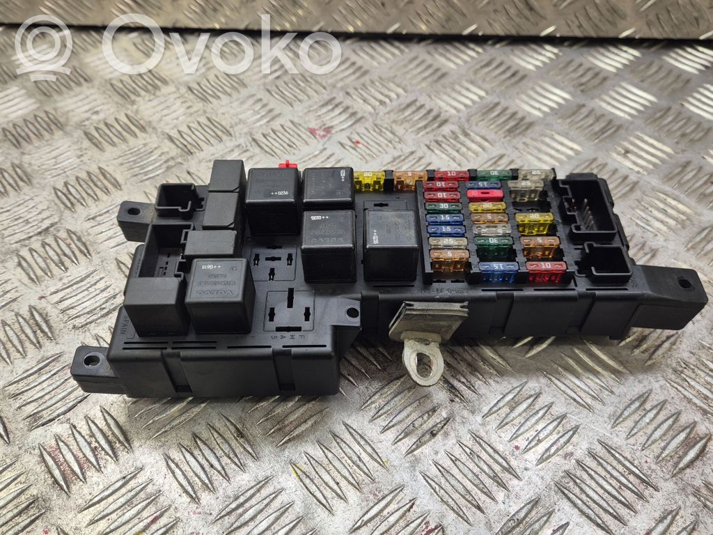 Sulakemoduuli   8678449,021029174907,518787205