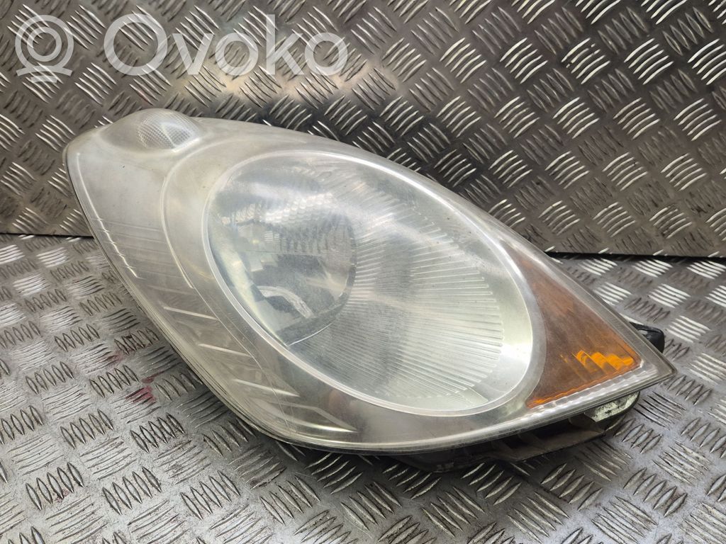 Nissan Note (E11) Headlight/headlamp 