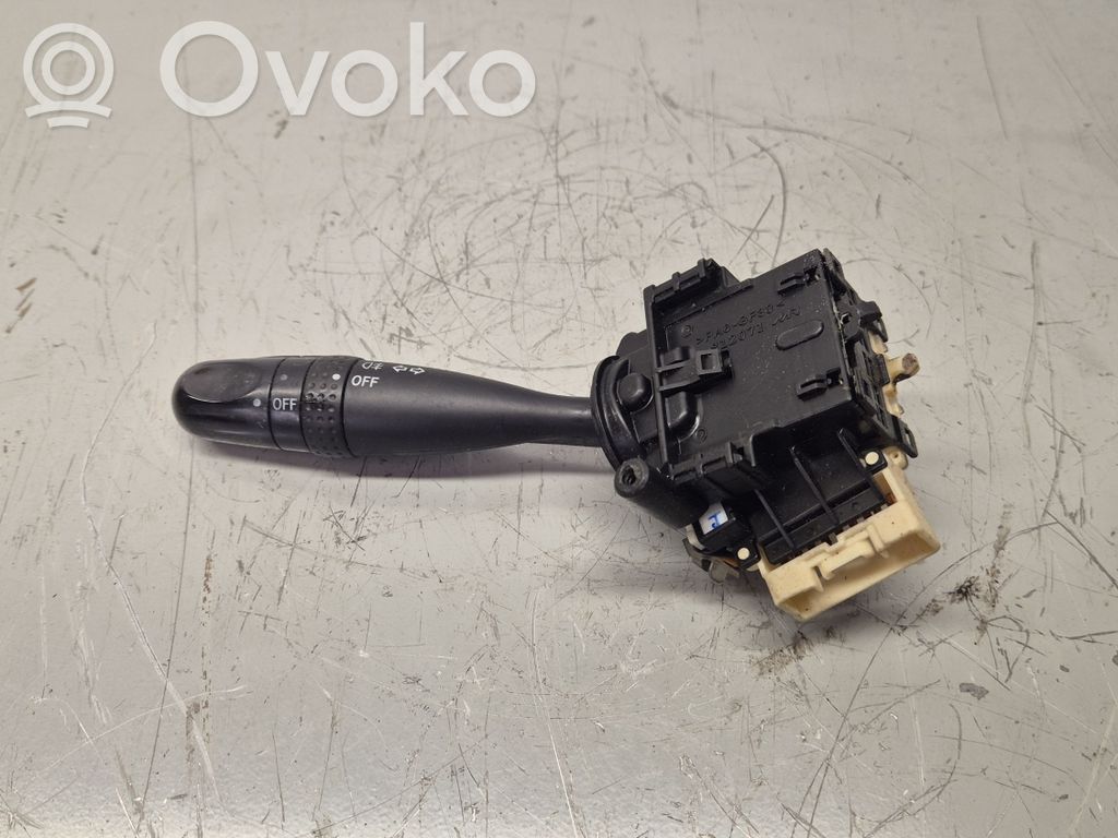 Nissan Pixo Leva indicatori 