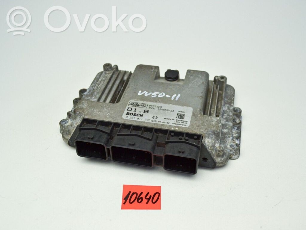 Volvo V50 Engine control unit/module 