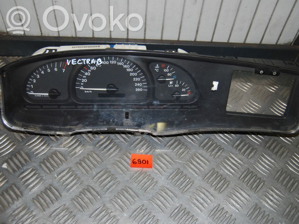 Opel Vectra B Spidometrs (instrumentu panelī) 