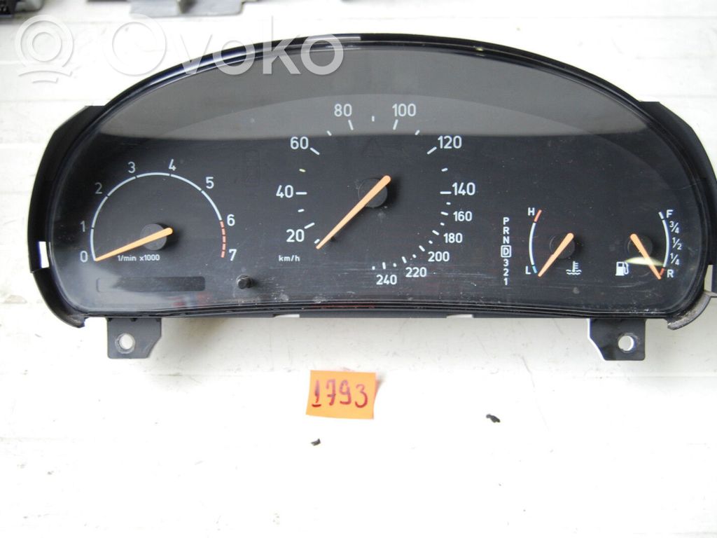 Saab 9-5 Speedometer (instrument cluster) 