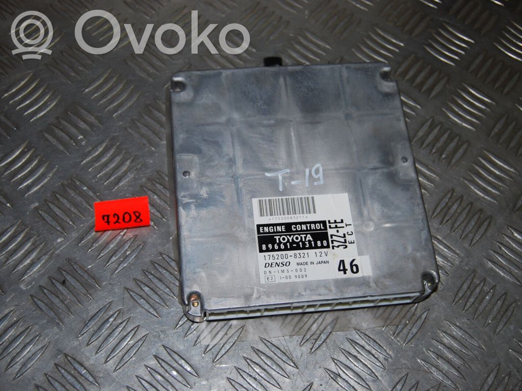 Toyota Corolla E120 E130 Engine control unit/module 