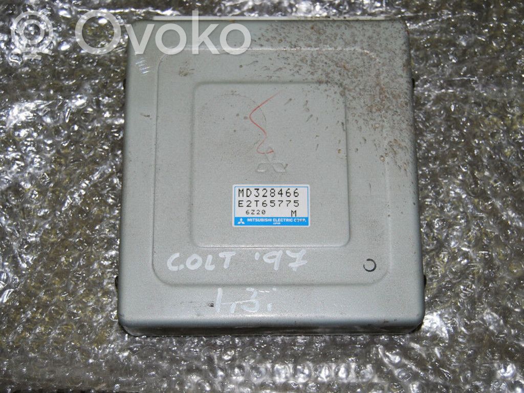 Mitsubishi Colt Engine control unit/module 