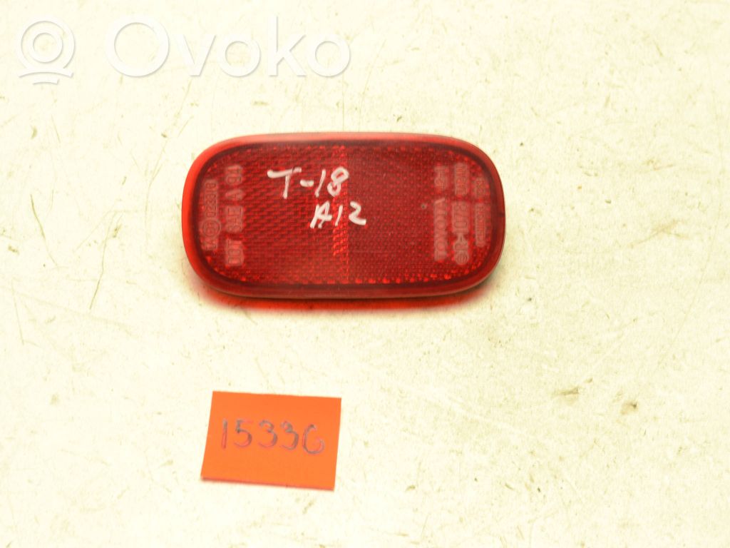 Toyota RAV 4 (XA20) Rear tail light reflector 