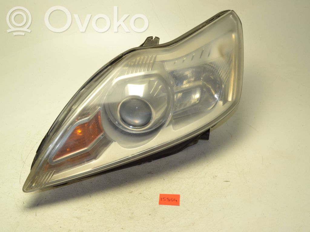 Ford Focus Headlight/headlamp 