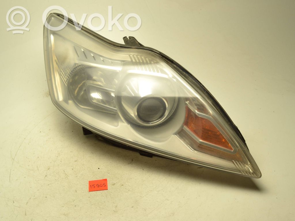 Ford Focus Headlight/headlamp 