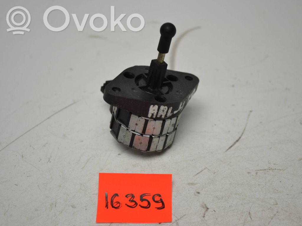 BMW 3 E46 Headlight level adjustment motor 