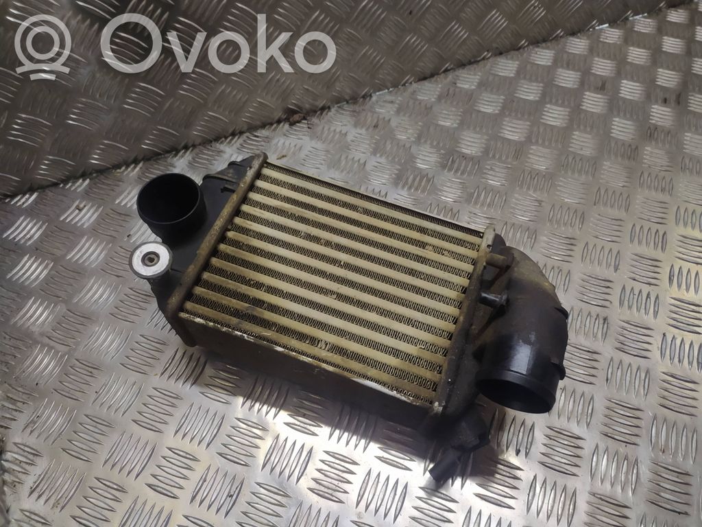 Радиатор интеркулера   059145805,1575620