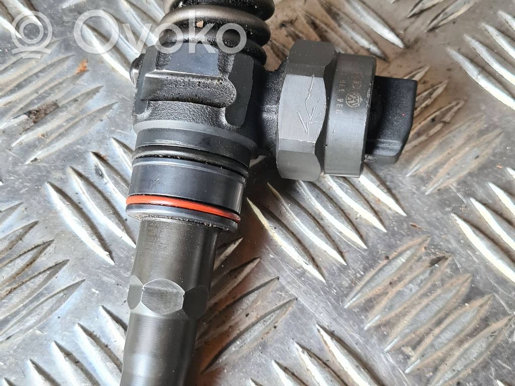 Inyector de combustible   036130073AC,0414720029