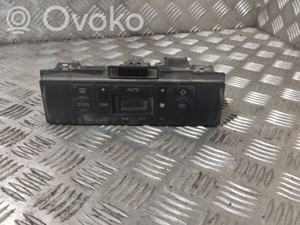 Audi A4 S4 B5 8D Panel klimatyzacji 