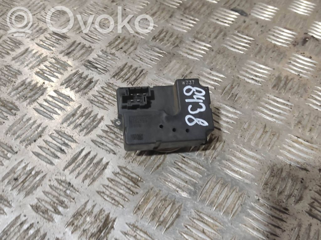 Volvo S70  V70  V70 XC Air flap motor/actuator 