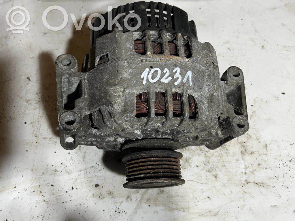 Audi A4 S4 B6 8E 8H Ģenerators 