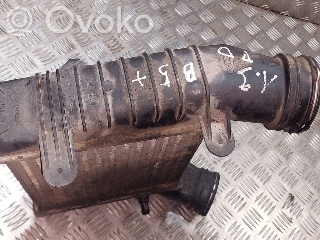 Volkswagen PASSAT B5.5 Intercooler radiator 