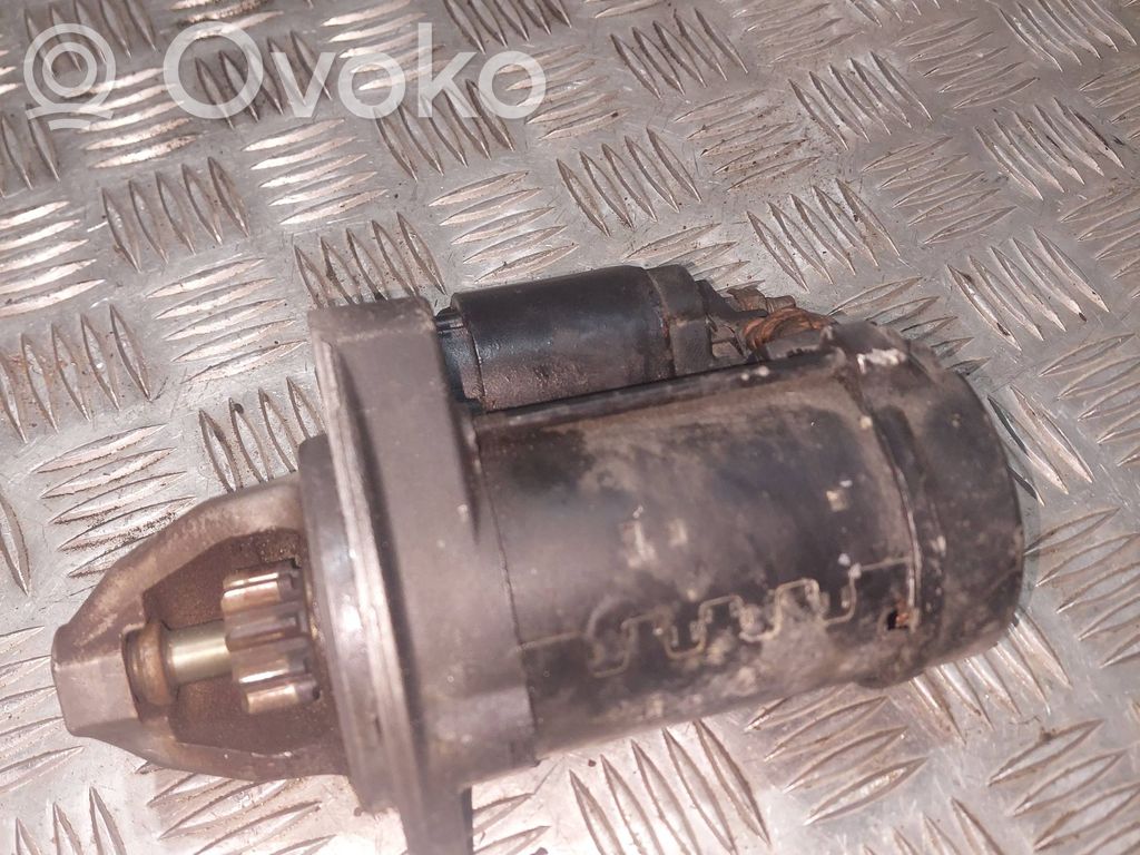 Starter motor   737903