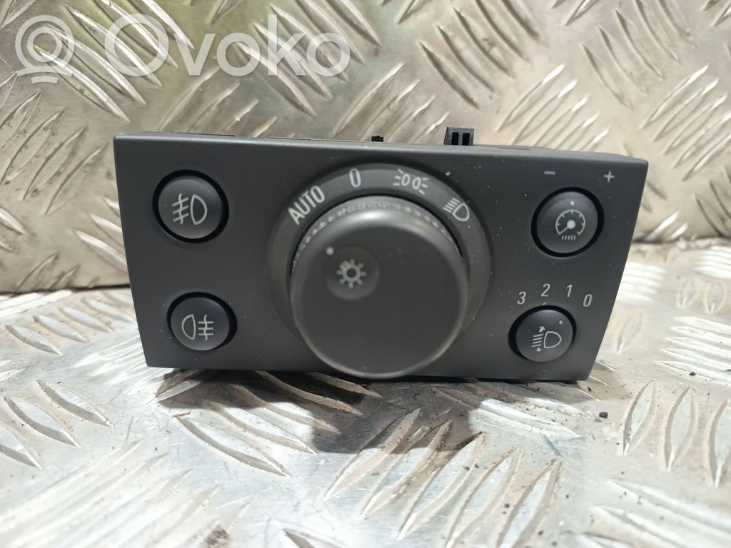Opel Vectra C Light switch 
