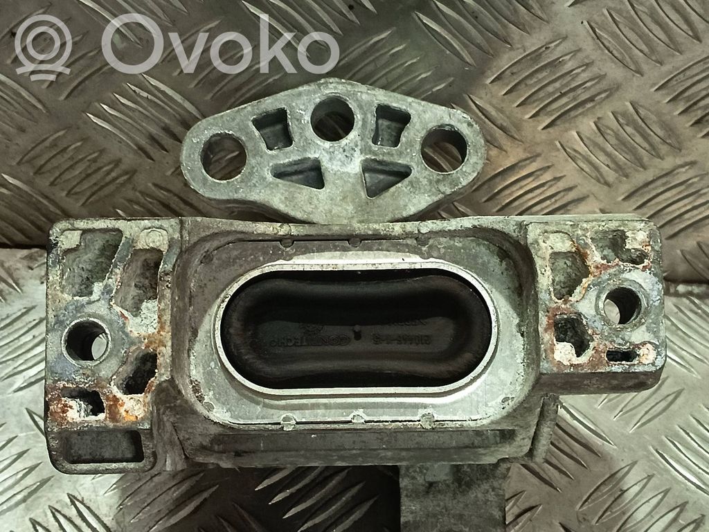 Opel Vectra C Engine mount bracket 