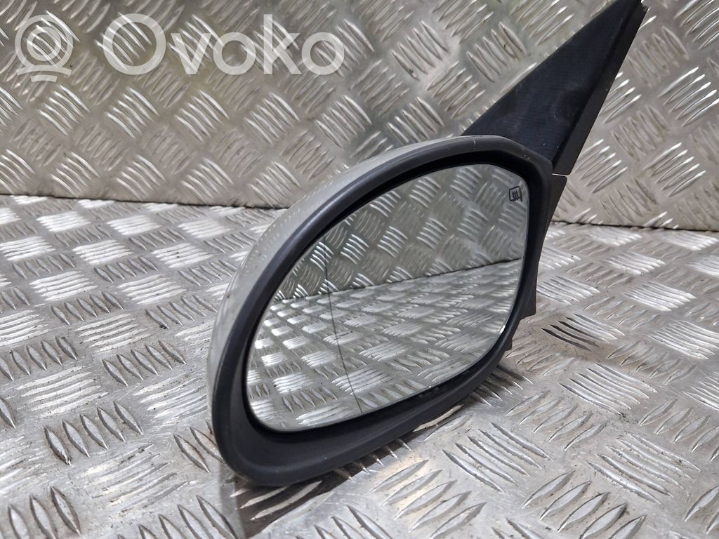 Opel Vectra B Front door electric wing mirror 