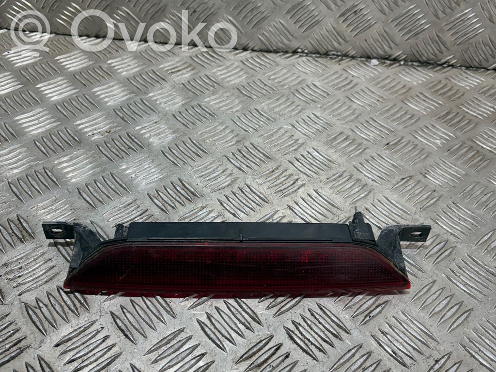 Dodge Caliber Third/center stoplight 