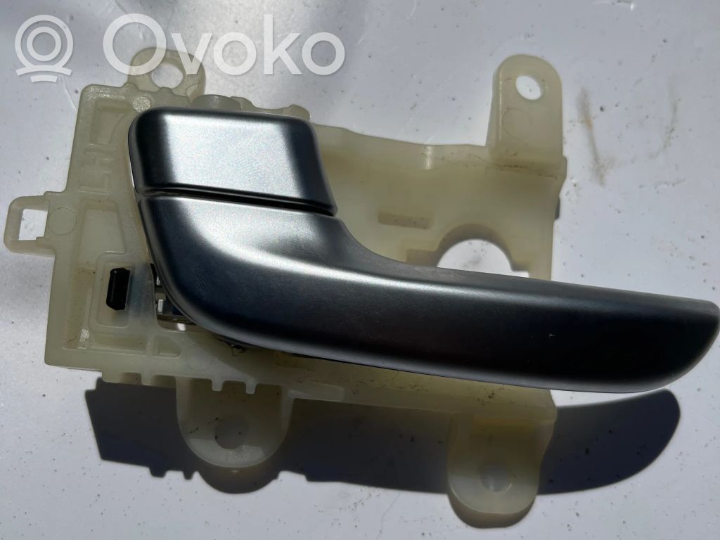 KIA Niro Manecilla interna puerta trasera 