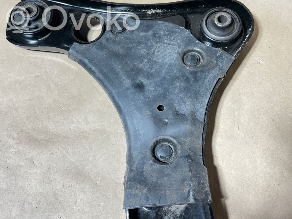 Querlenker Achsschenkel vorne   1EA407118C,B240243
