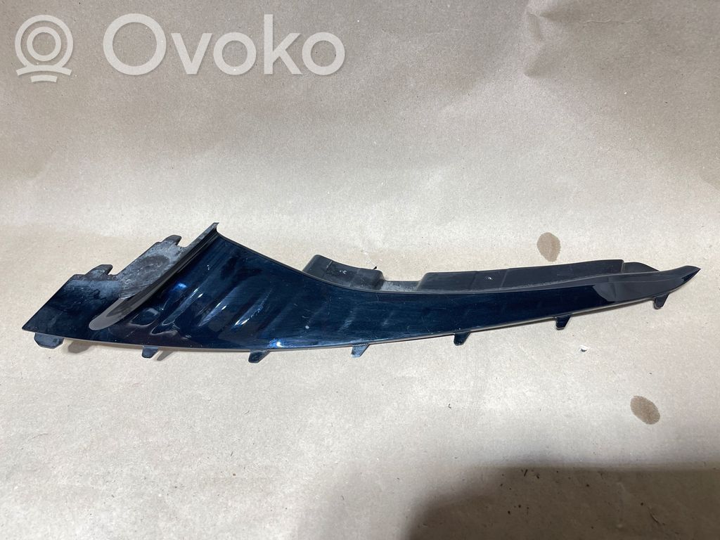 Cupra Born Rivestimento sotto il faro/fanale 
